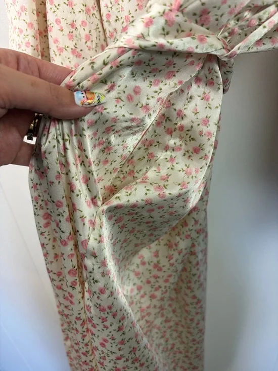 Vintage Cream Pink Rose Satin Kimono Robe Floral Cottagecore Romantic sz medium - Picture 9 of 11
